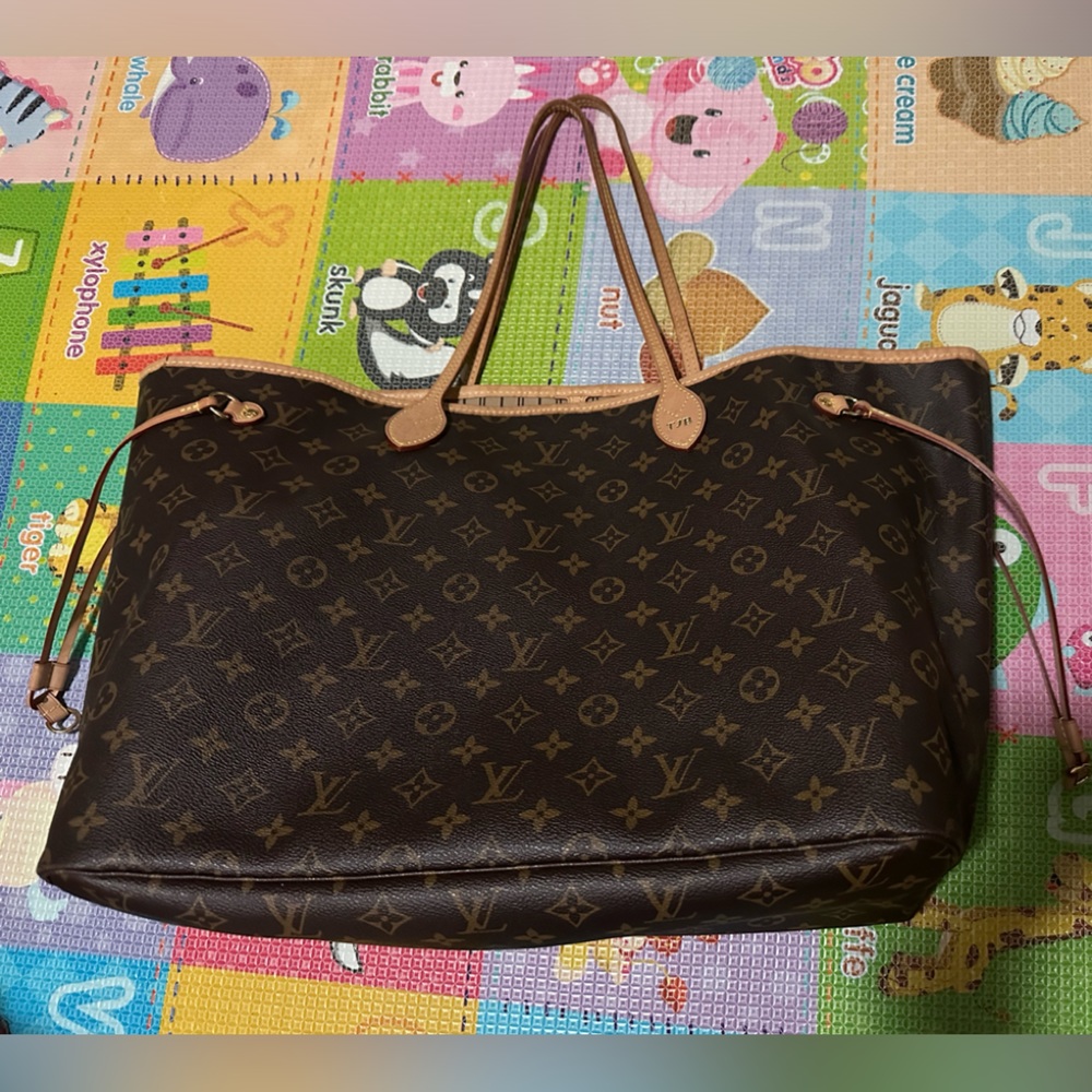 Louis Vuitton Neverfull GM